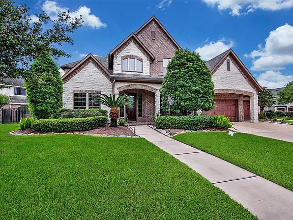 3rd image of 23126 Isthmus Cove Ct