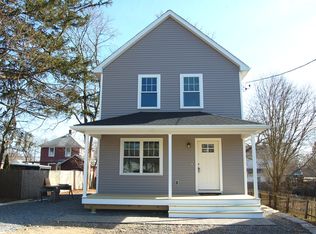 12 Sander St, New London, CT 06320