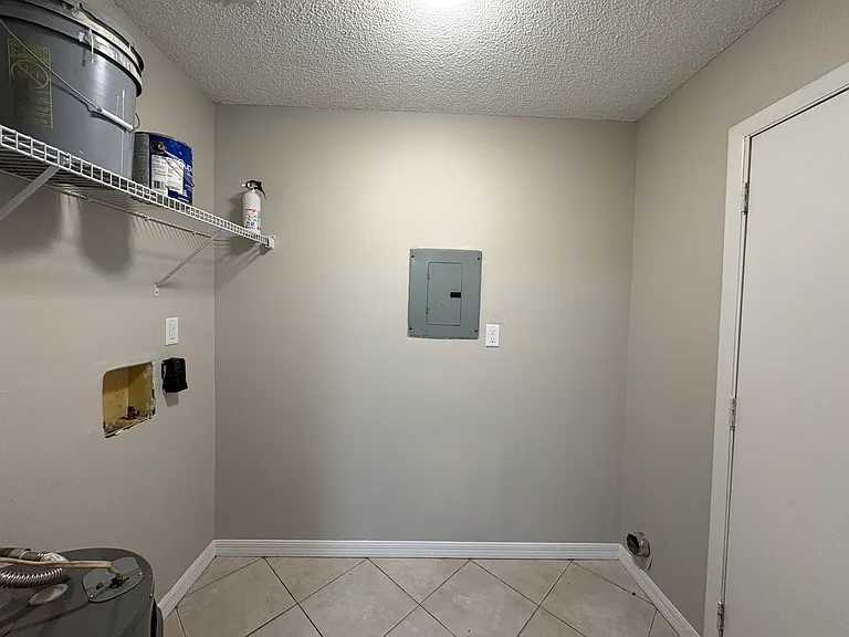 3354 La Leyenda Ct — Photo 10