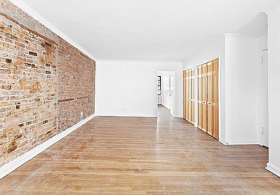 3rd image of 423 E 12th St APT 4F