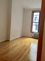 Rented by Warren T Real Estate Corp.