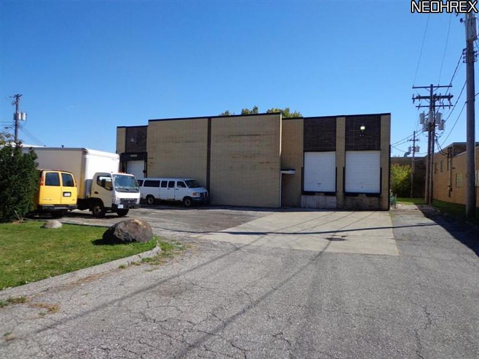 1st image of 5281 W 161st St