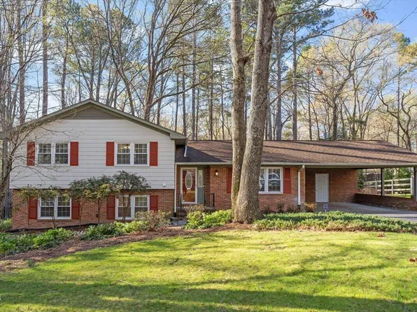 3305 Waterbury Dr, Durham, NC 27707