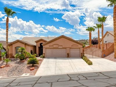 697 Blue Lake Dr, Boulder City, NV, 89005