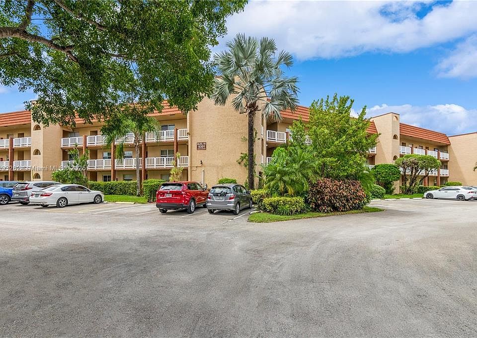 1st image of 9301 Sunrise Lakes Boulevard