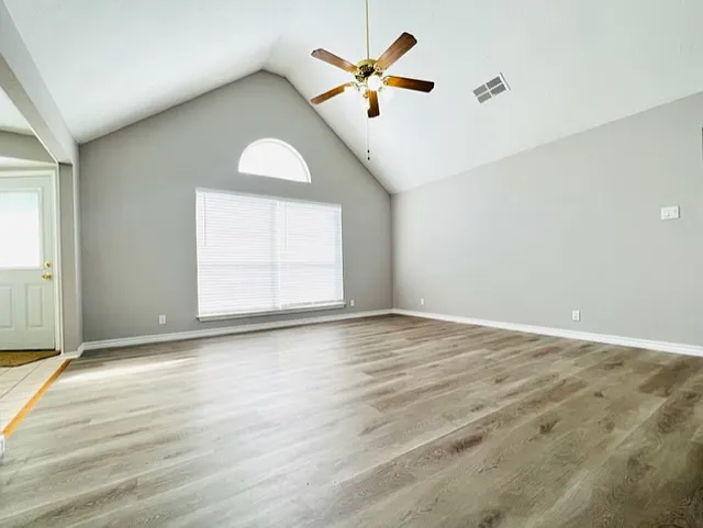 13119 Forum Rd — Photo 5