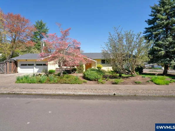 2905 NW Ashwood Dr, Corvallis, OR 97330