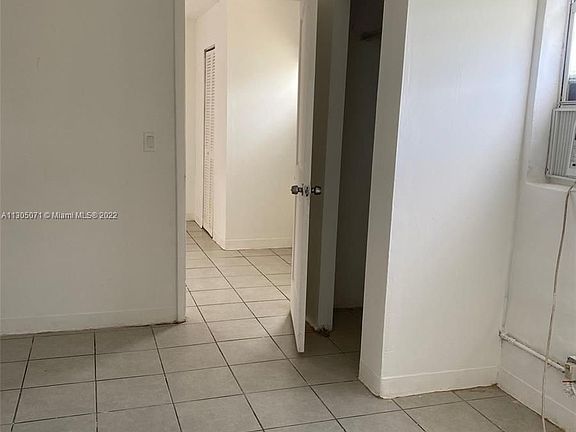5th image of 10682 SW 172nd St #10682
