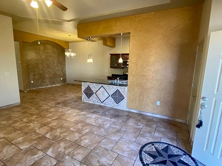 4226 Tres Ninos Dr #B — Photo 12
