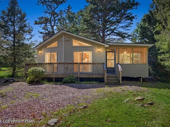 41 Whitman Ln, Albrightsville, PA 18210