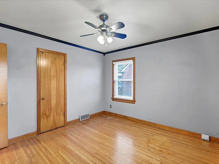 2608 Meadow Dr — Photo 15