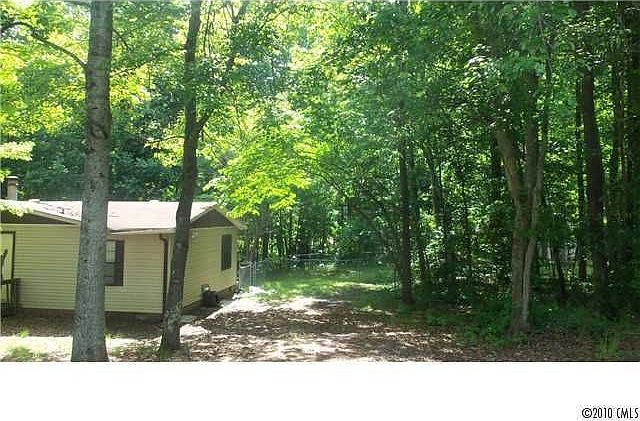 2nd image of 215 Dogwood Estates Dr