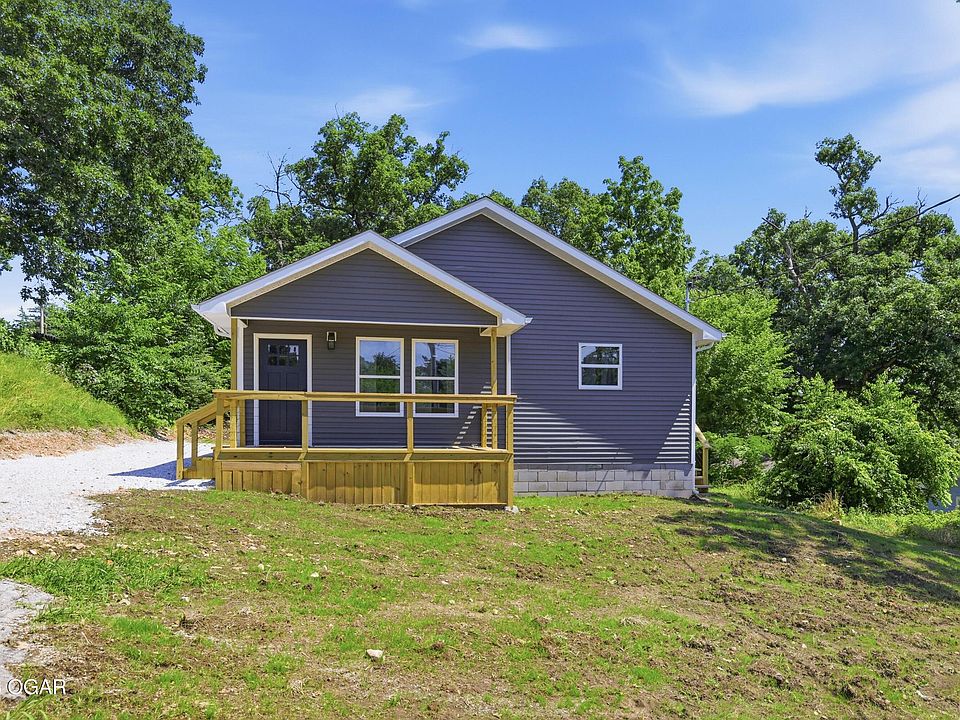 1st image of 518 Joplin St