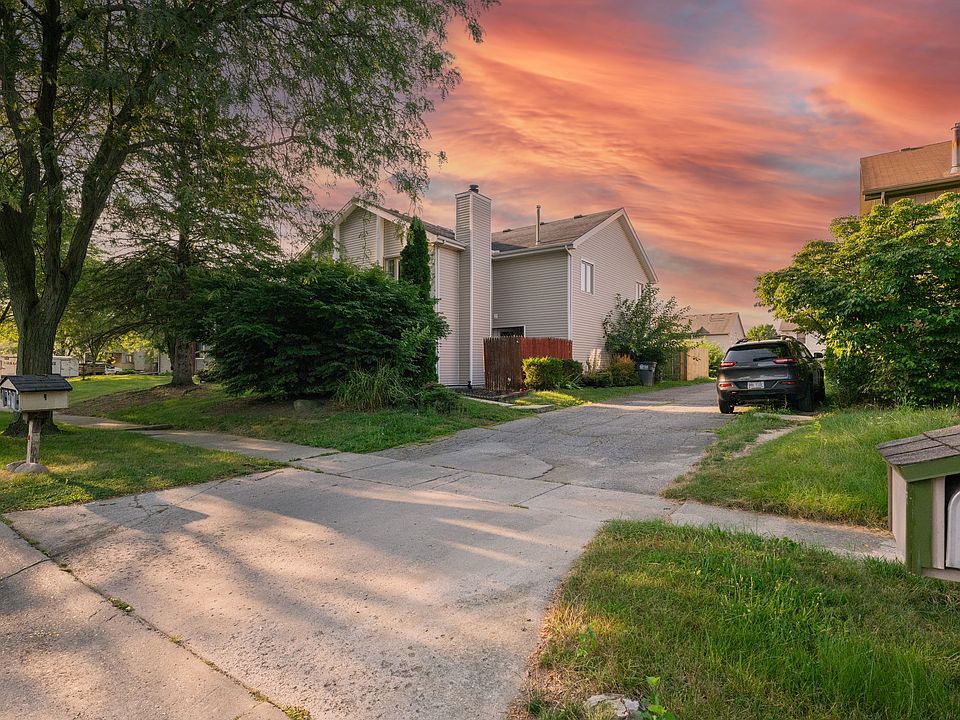1st image of 5811 Staghorn Dr