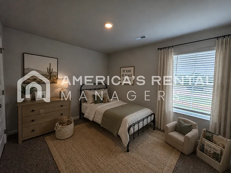 4139 Hudson Ct — Photo 34