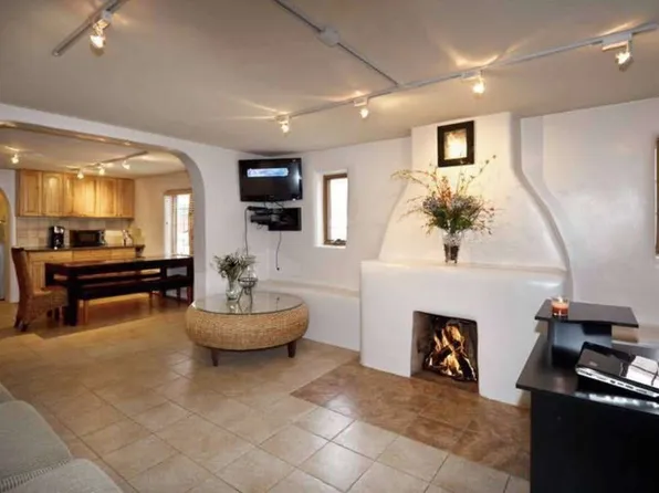 224 N Guadalupe St, Santa Fe, NM 87501