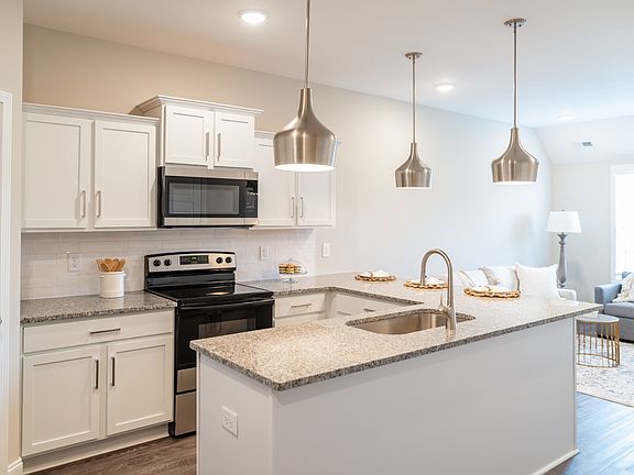2nd image of 212 Drayton Dr #D