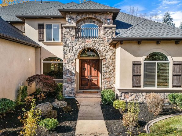 1775 S Aspen River Way, Eagle, ID 83616
