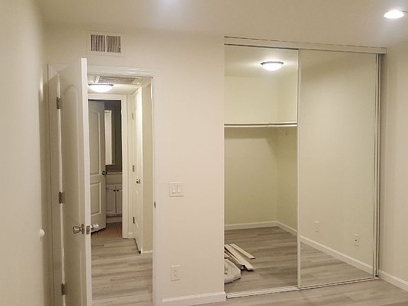 5th image of 1811 E Grand Ave Unit 173