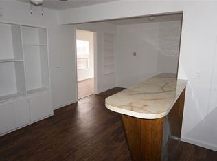 6204 Club Ter #B, Austin, TX 78741