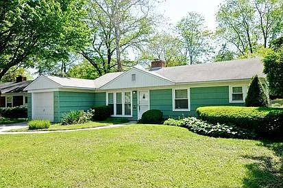 325 Merrimac St photo 1