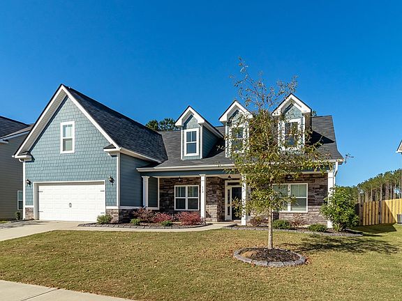3rd image of 113 Clarinbridge Ln