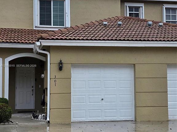 2nd image of 307 SW 120th Ave