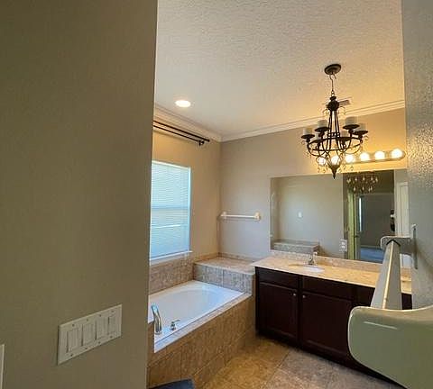 3rd image of 95275 Poplar Way