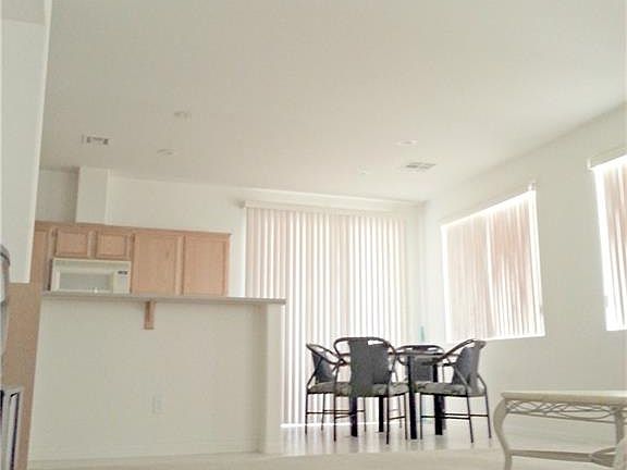 4th image of 8312 Crown Peak Ave