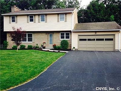 1st image of 135 Brookside Ln