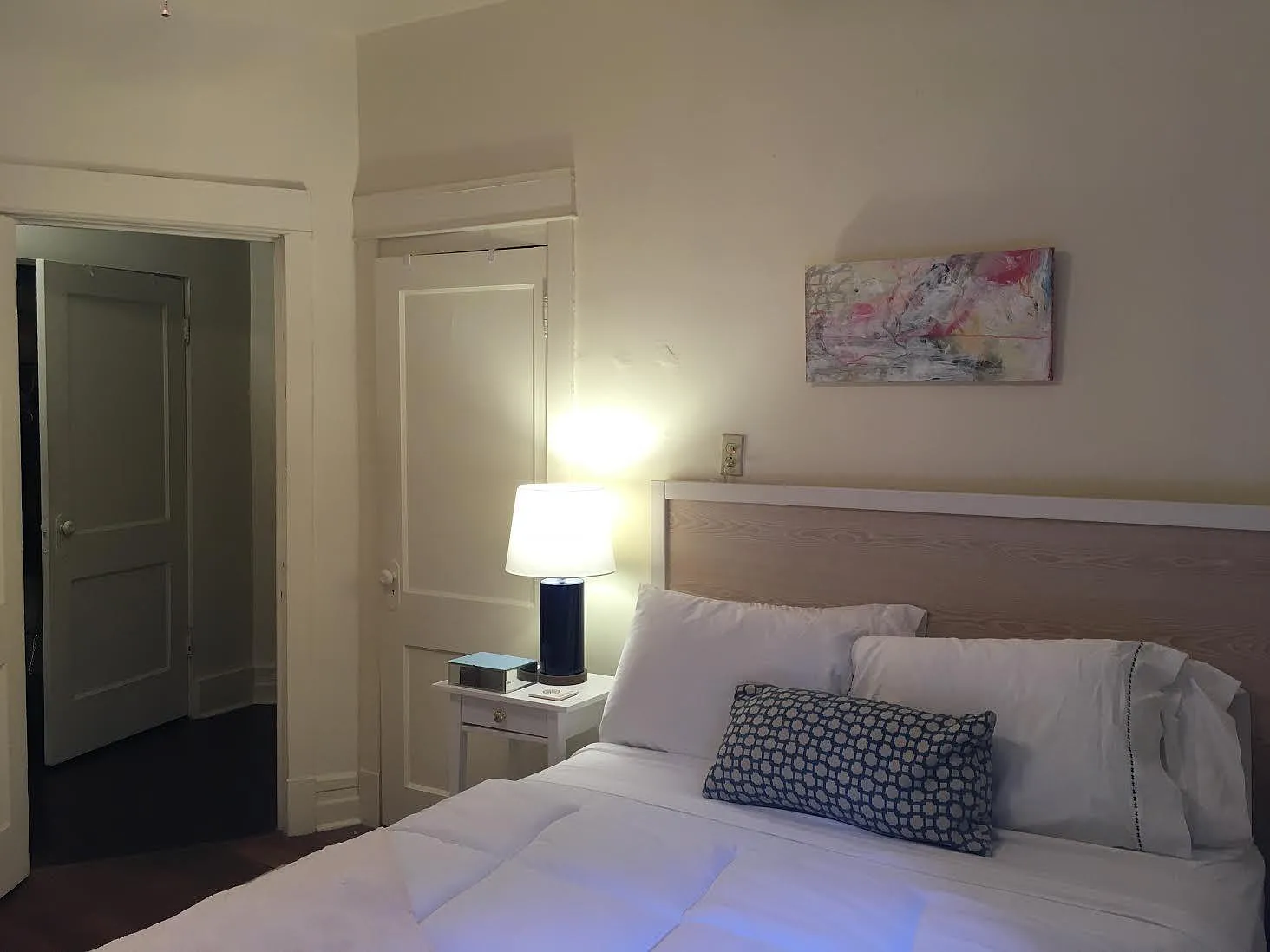 1 bed, 750 sqft, $1,400 — Photo 2