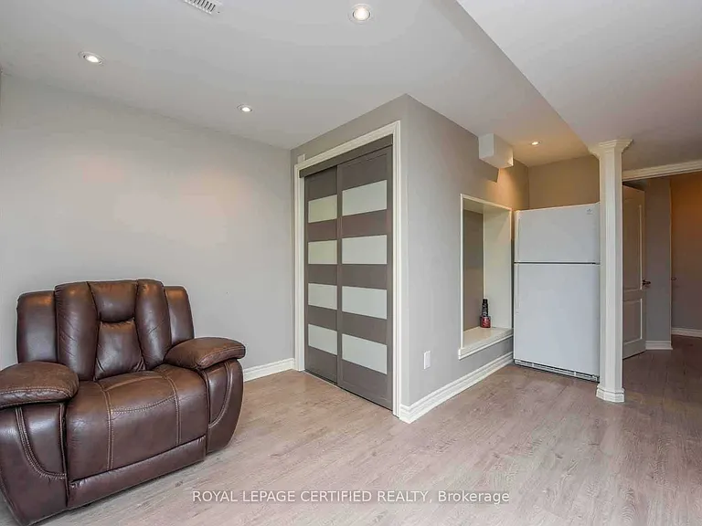 3498 Bala Dr #BASEMENT — Photo 8