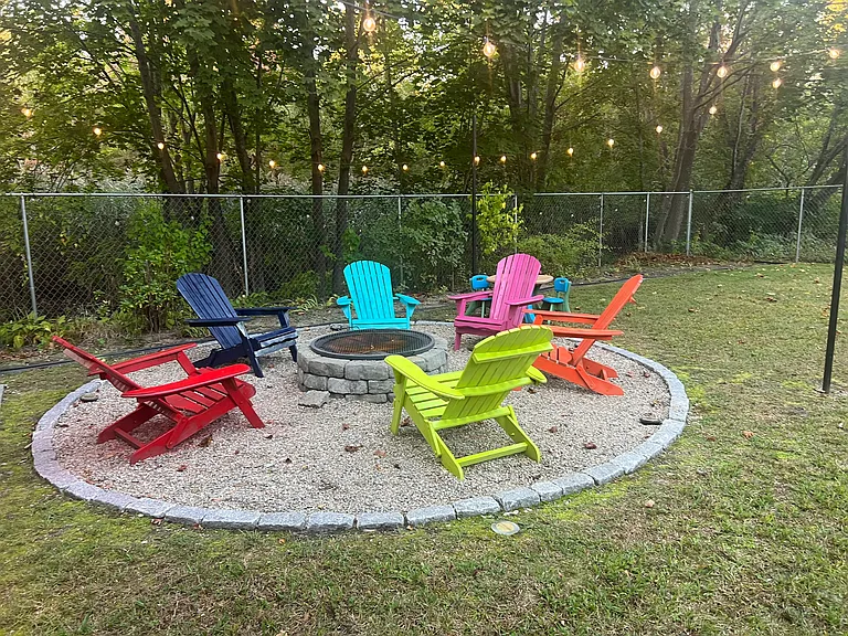 220 Stockbridge Rd — Photo 24