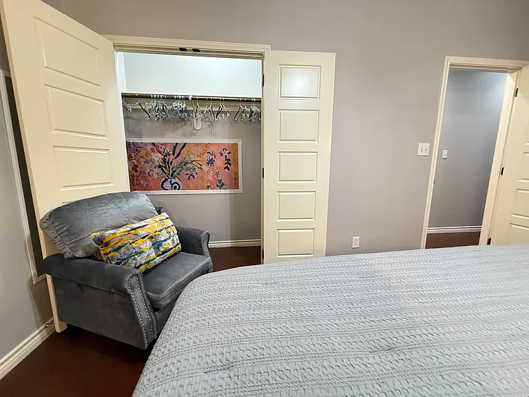 107 Ironway Dr — Photo 9