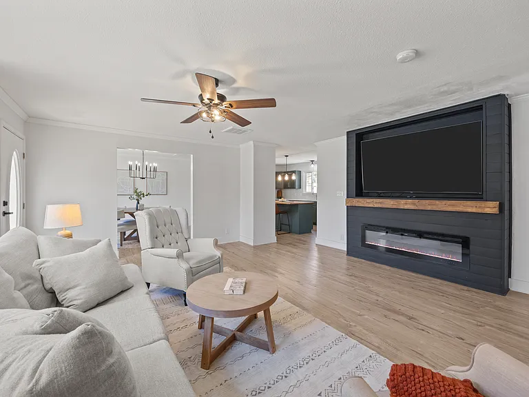 3057 Fountainview Ave — Photo 17