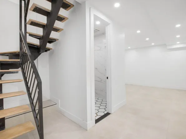 489 Grand Street image 6 of 9