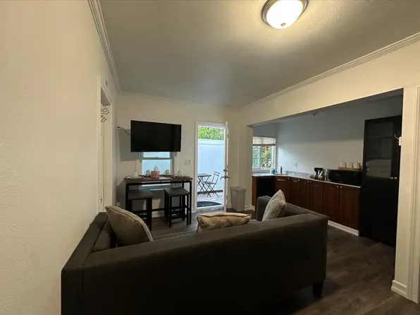 825 N Curtis Ave #825, Alhambra, CA 91801