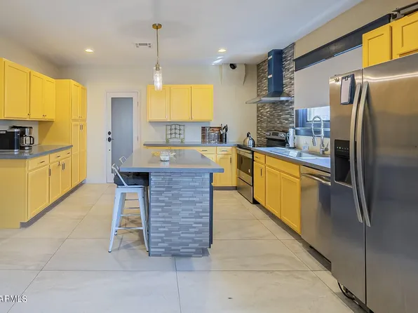 917 S MONTEZUMA Avenue, Phoenix, AZ 85003