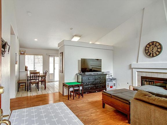 5th image of 2310 Paradise Ct