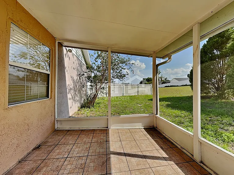 1718 Westminster Trl — Photo 25