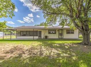 3048 Green Meadows Rd, Granbury, TX 76049