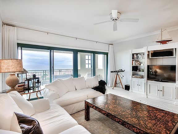 4th image of 4612 Southwinds Dr #4612