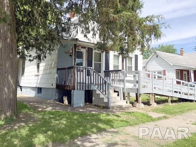 2nd image of 446 N 8th Ave