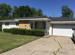 1537 Pennsylvania Ave, Marysville, MI