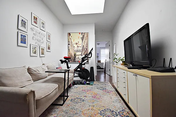 Rented by Compass | media 16