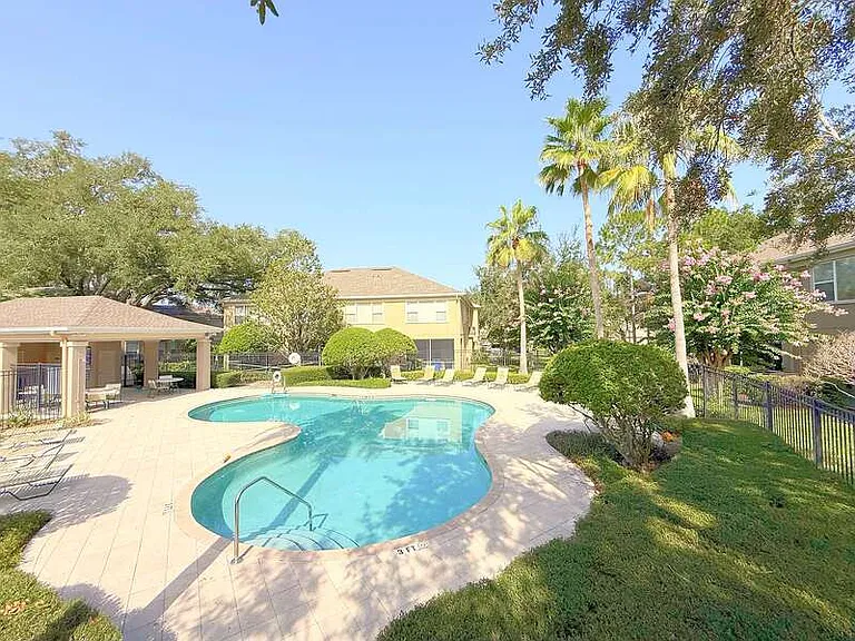 9818 Fan Palm Way #1 — Photo 33