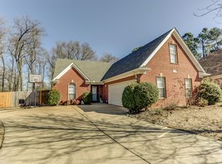1520 Cedar Trace Dr, Hernando, MS 38632