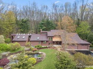 7156 Glade Trl, Kalamazoo, MI 49009