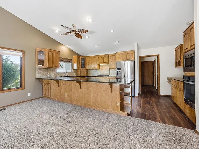 1484 Saint Andrews Dr — Photo 13