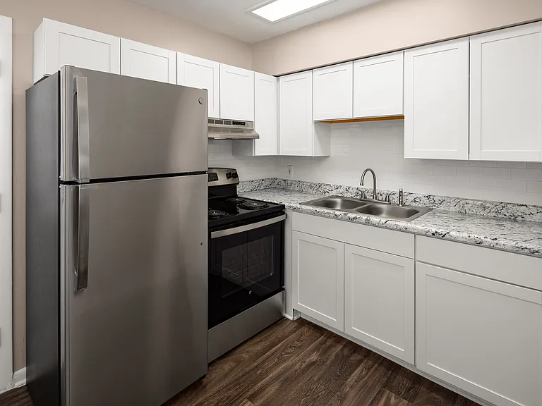 Upland Townhomes — Photo 14